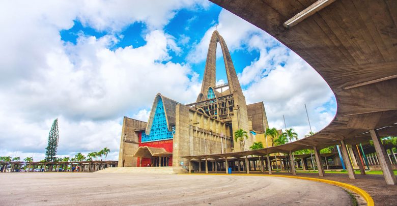 Por primera vez en 50 años, Basílica de Higüey realiza misa en honor a la  Virgen de la Altagracia sin feligreses