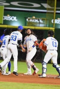 Jorge Alfaro decide con imparable la victoria del Licey sobre las