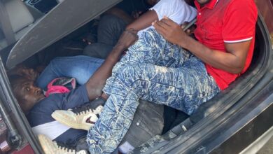 Ejército detiene 3 vehículos cargados de haitianos en Montecristi y Dajabón