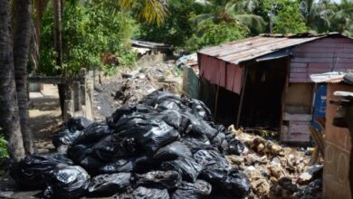 Dos familias pierden sus pertenencias tras lluvias en Los Mina