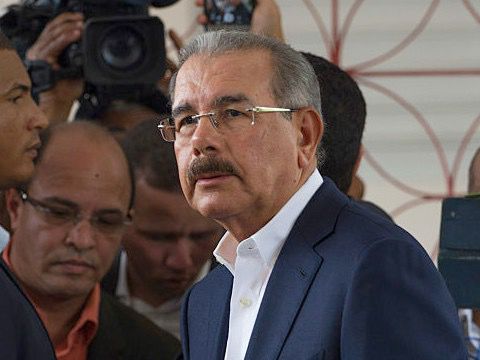 Figuras políticas se solidarizan con el ex presidente Danilo Medina