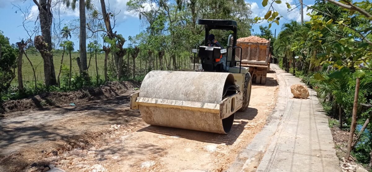 Inician trabajos de reparación carretera San Rafael- Río San Juan