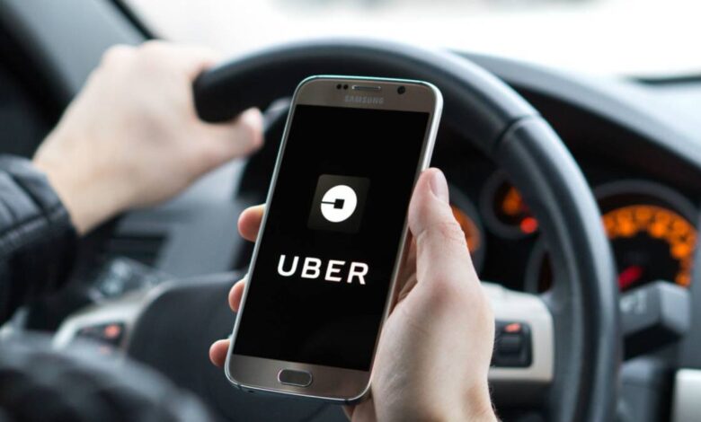 ¿Qué olvidan los dominicanos en los viajes con la app de Uber?