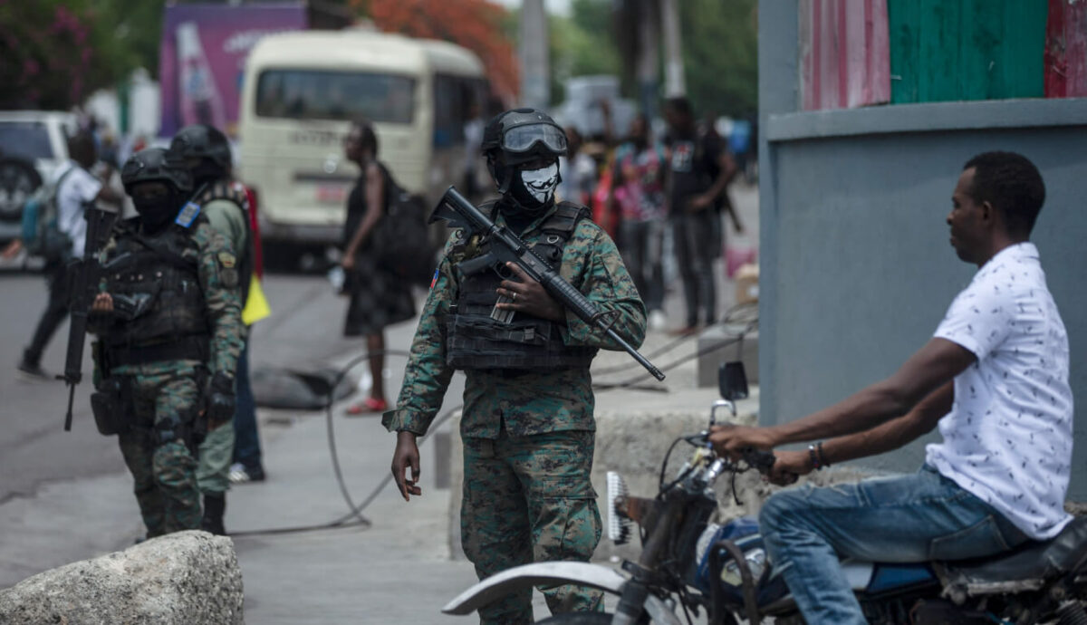 Haitianos se encuentran a favor y en contra de un despliegue de tropas en Haití