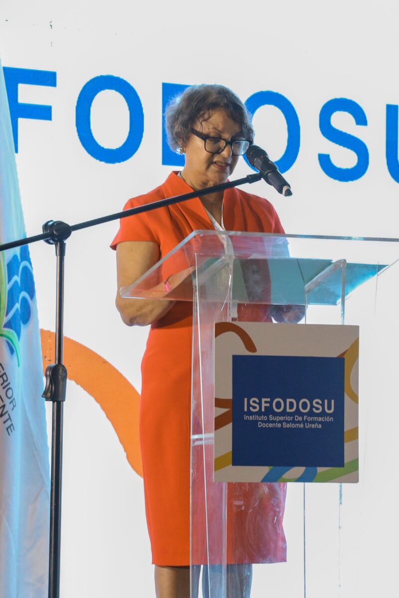 ISFODOSU inaugura su 4to Congreso Caribeño de Investigación Educativa enfocado en la innovación