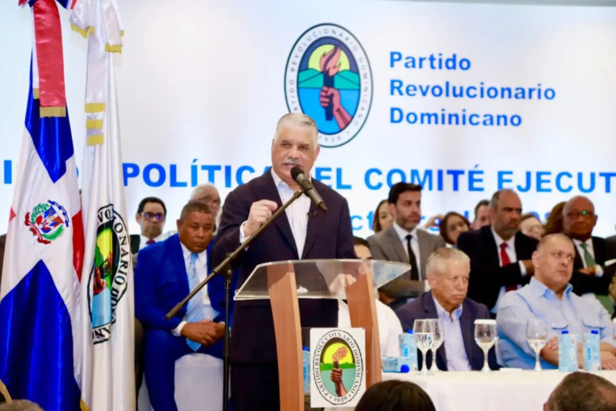 ¡Gran Sorpresa! PRD elige a Miguel Vargas como candidato presidencial