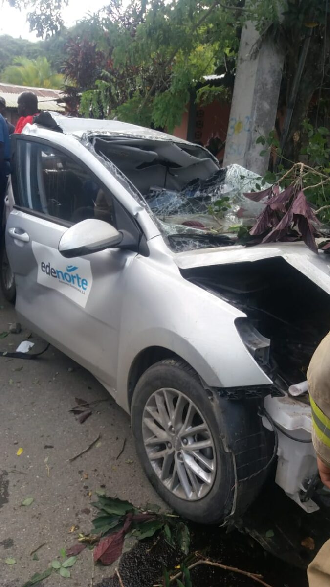 Dos empleados de Edenorte mueren en accidente de tránsito en carretera Navarrete- Puerto Plata