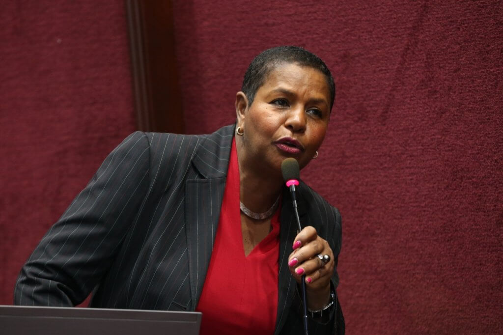 “Exgobernadora y alta dirigente del PRM en Samaná, anuncia su apoyo a candidato de la Fuerza del Pueblo en Las Terrenas”