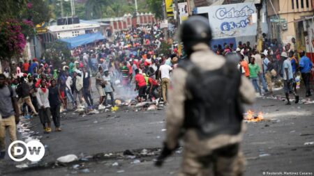 Nuevamente cancelan vuelos de RD hacia Haití por disturbios en la nacion haitiana