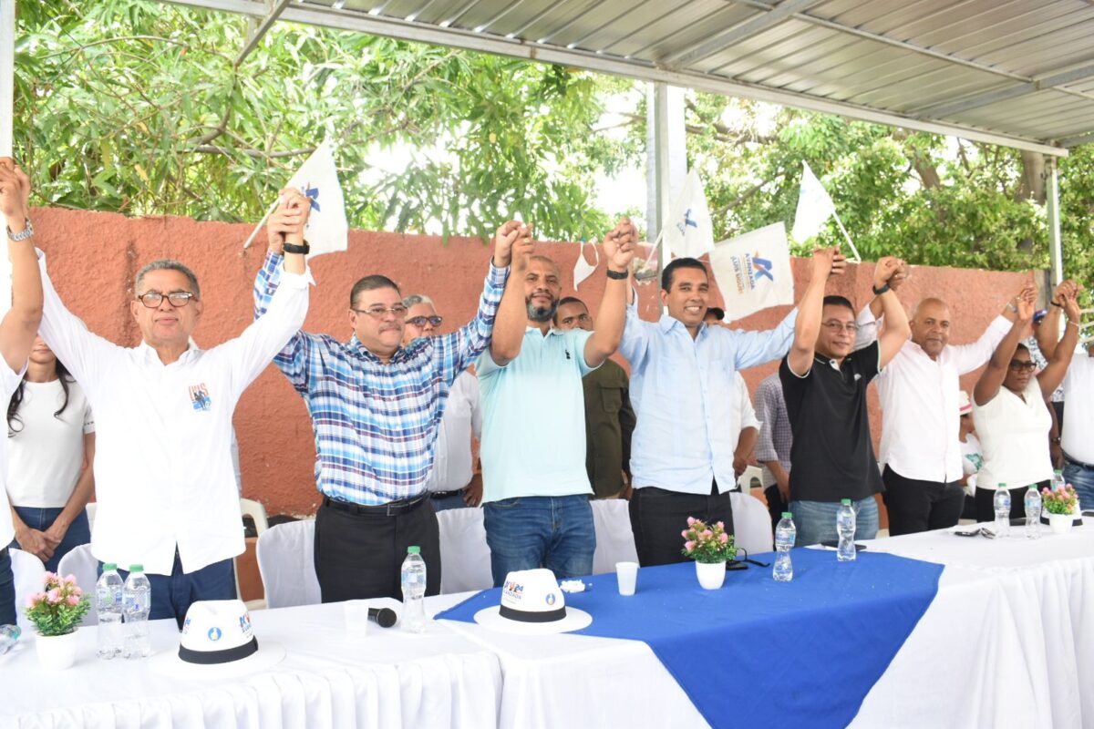 Avanzada Democrática Moderna juramenta miembros en provincia de Bahoruco