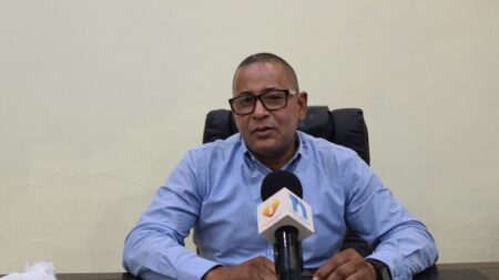 Alcalde de Gaspar Hernández continuará trabajando en derrumbe de autopista hacia Río San Juan