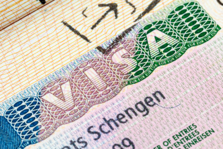 Abogados apoyan solicitud presidente Abinader eliminar Visa Schengen a los dominicanos